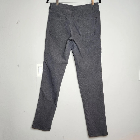 Lululemon Grey Tech Canvas ABC pants. Men's size 30×33. - Picture 8 of 16